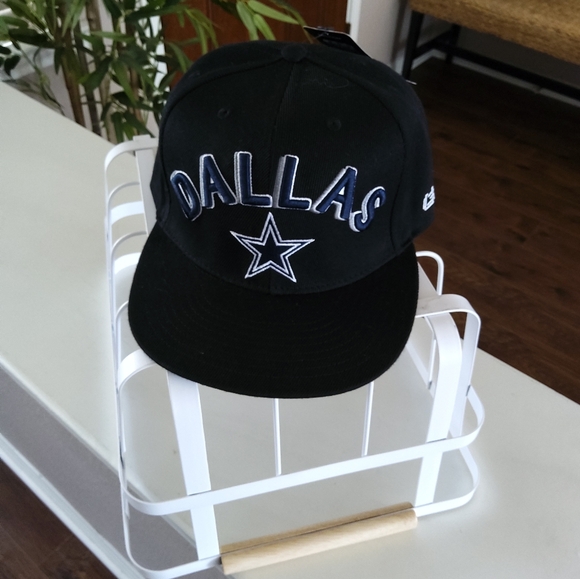 Dallas Cowboy NFL Ball Cap - Picture 5 of 5